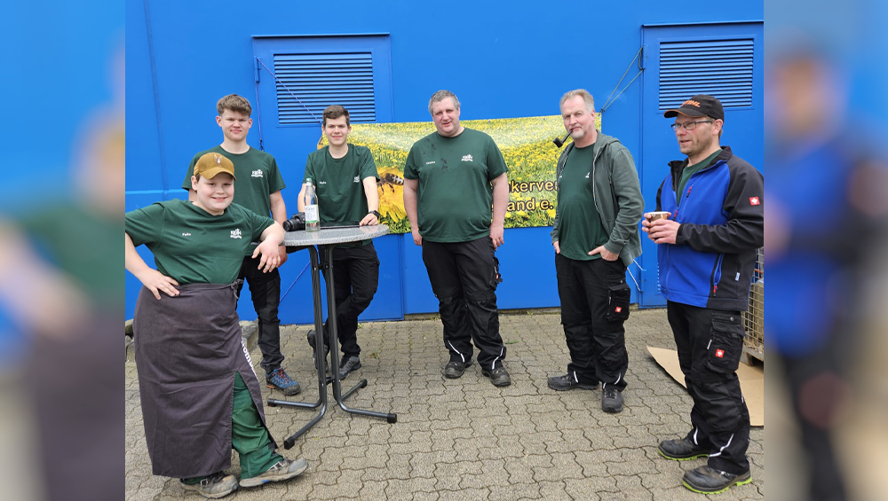 KLEIN Bienen-Team