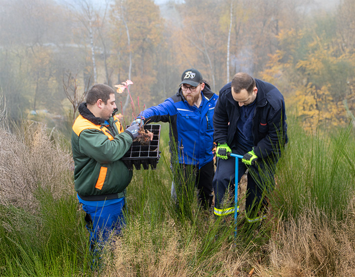 KLEIN Azubi Baumpflanzaktion