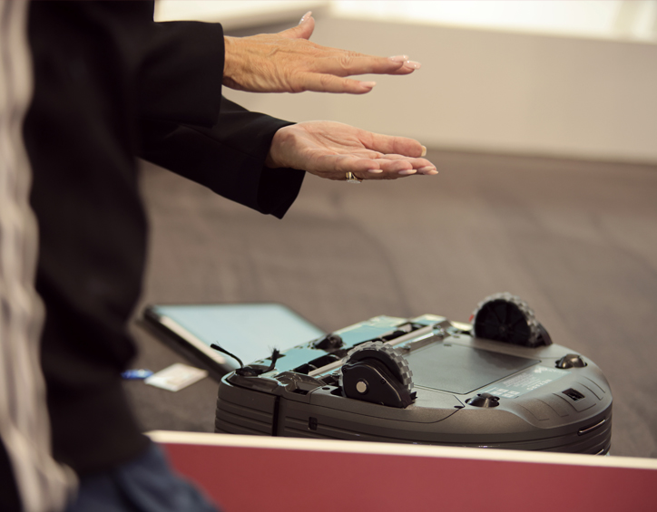 CMS Berlin Nexaro Saug- und Wischroboter